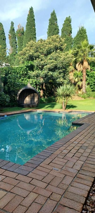 Matina Guest House Johannesburg Exterior photo