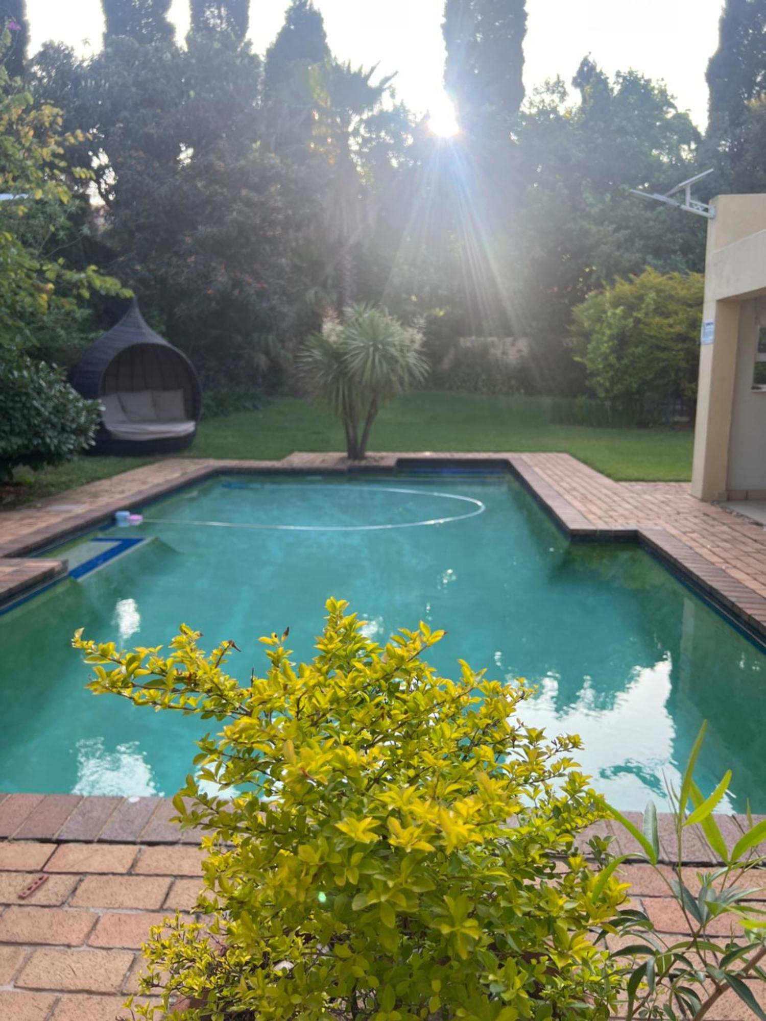 Matina Guest House Johannesburg Exterior photo
